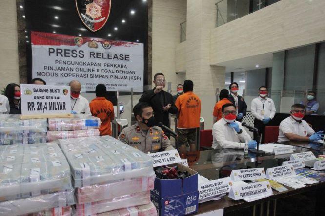  WNA Tiongkok Pemodal Pinjol Ilegal Ditangkap